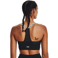 Under Armour Women's Infinity Mid Covered Sports Bra – Ernie's Sports  Experts