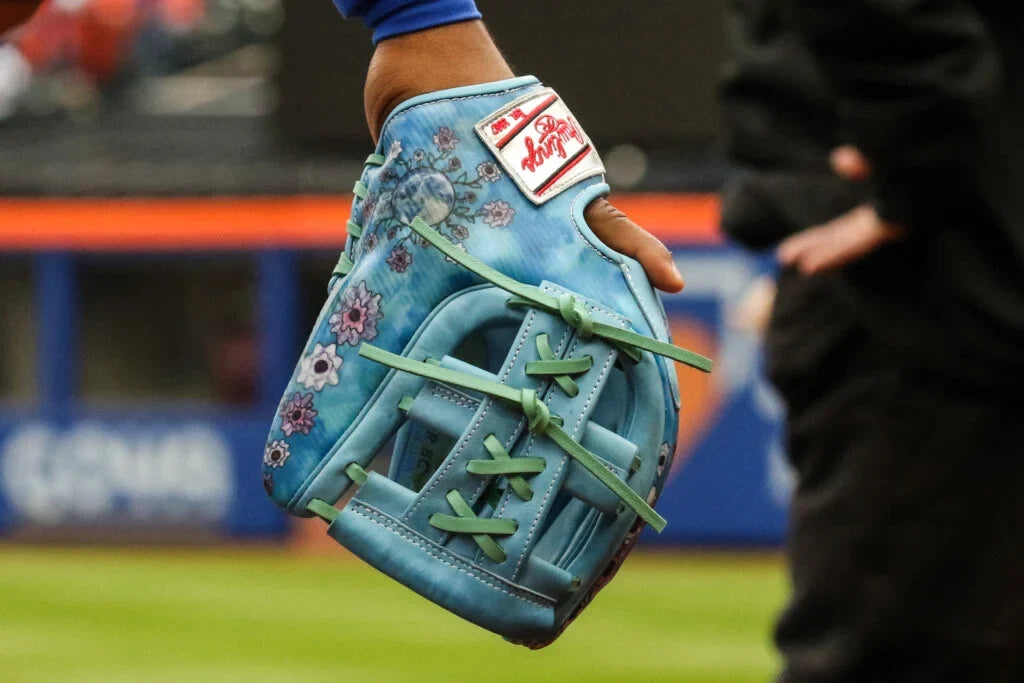SPEND & GET - FIELDERS GLOVES
