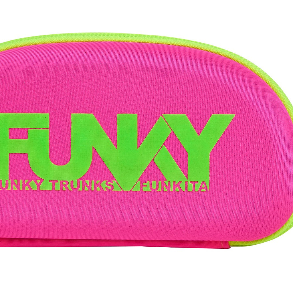 Funky Trunks Case Closed Goggle Case - PINK/GREEN, logo detail