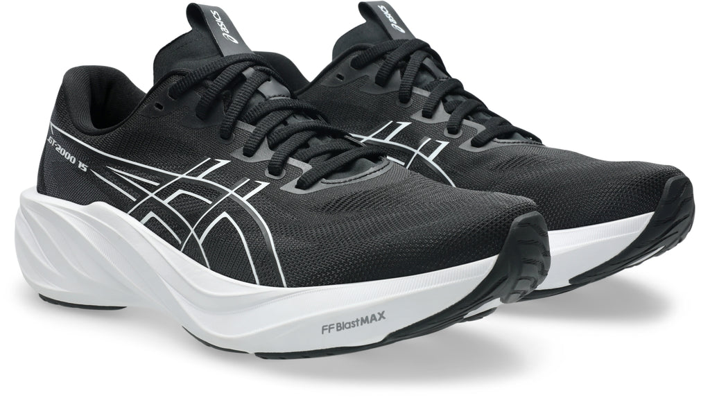 Asics Men's GT-2000 15 Running Shoes - Extra Wide - front three-quarter view