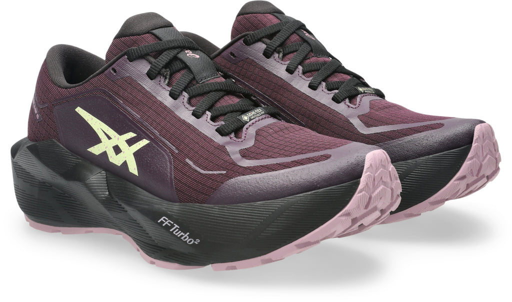 Asics Women's Novablast 6 GTX Running Shoes - front three-quarter view