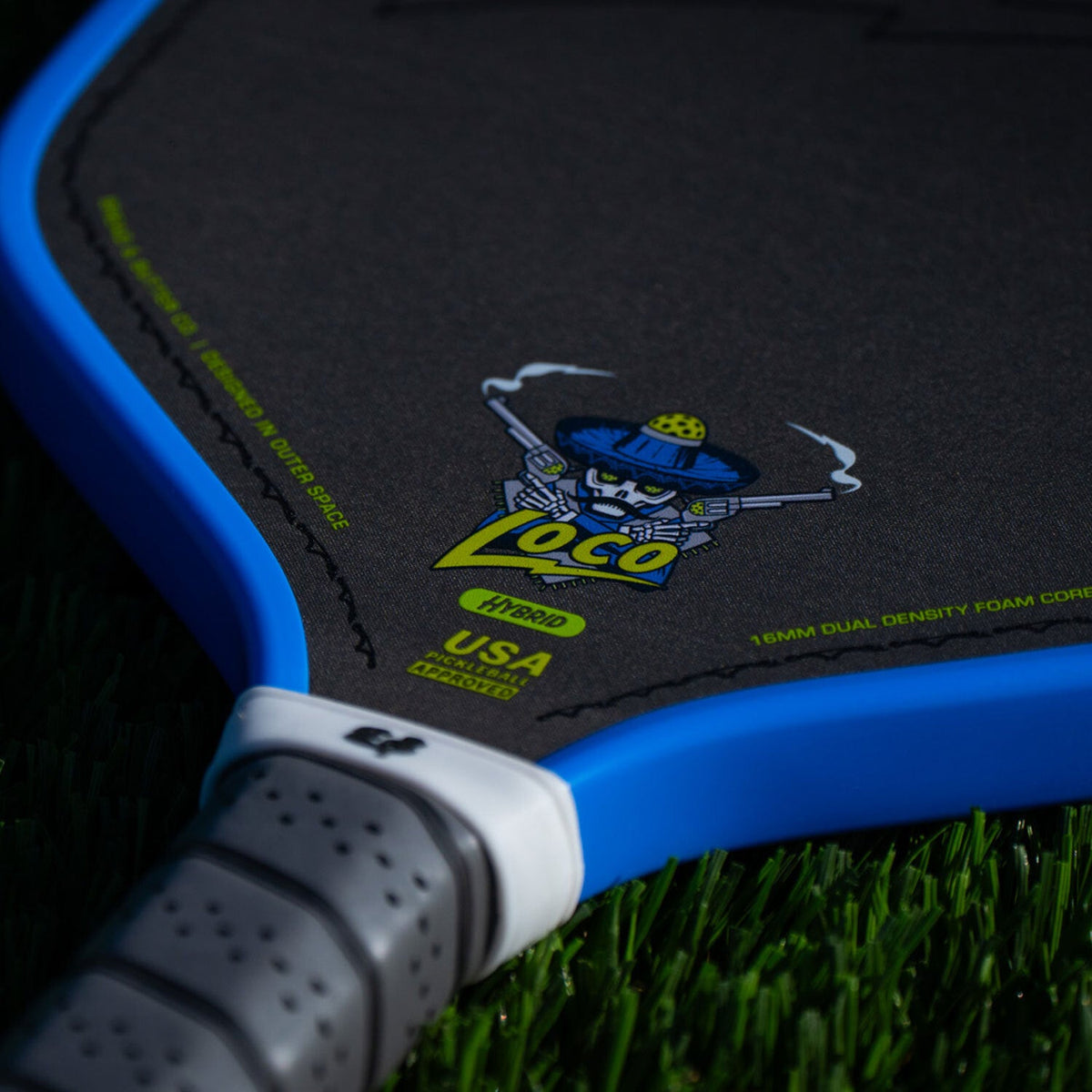 Bread & Butter Loco Hybrid Pickleball Paddle - Blue/Gray, face detail