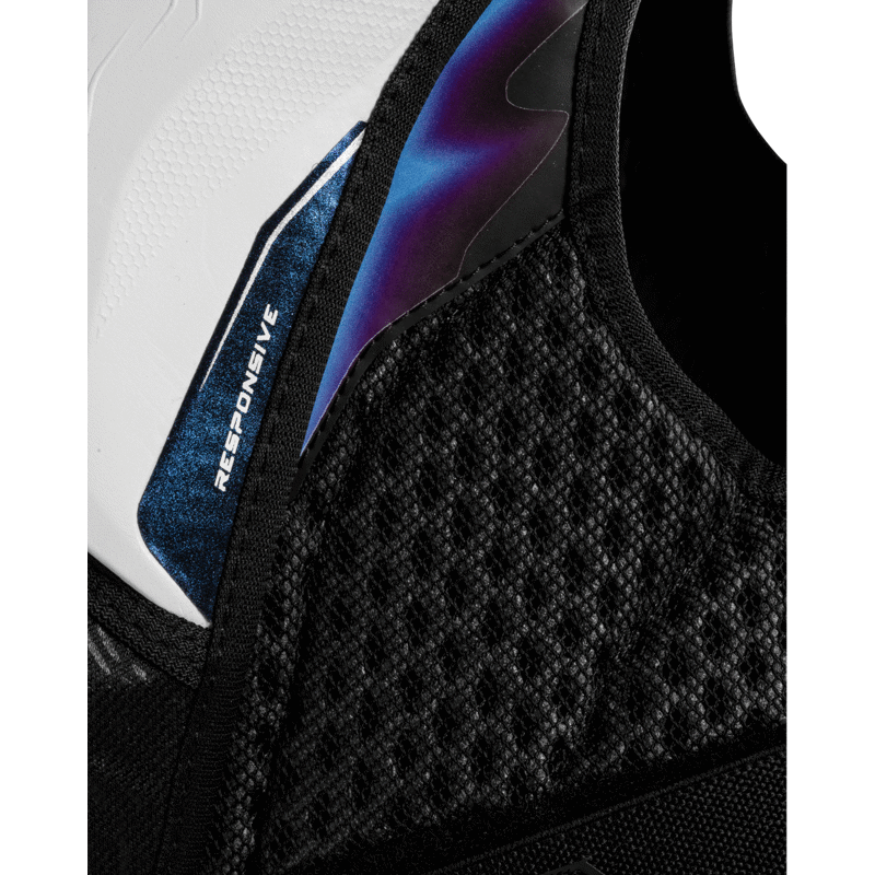 Bauer Intermediate Vapor FLYLITE Shoulder Pads