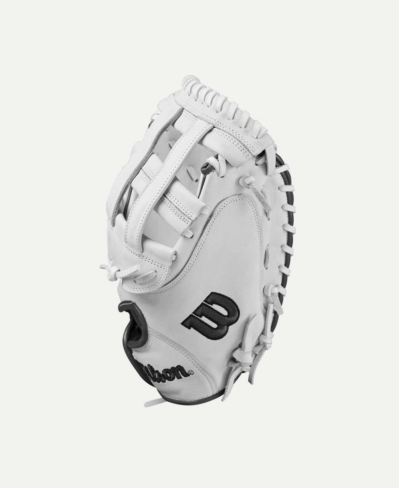 Wilson 2024-2025 A1000 CM33 Fastpitch Softball Catcher’s Mitt - 33”