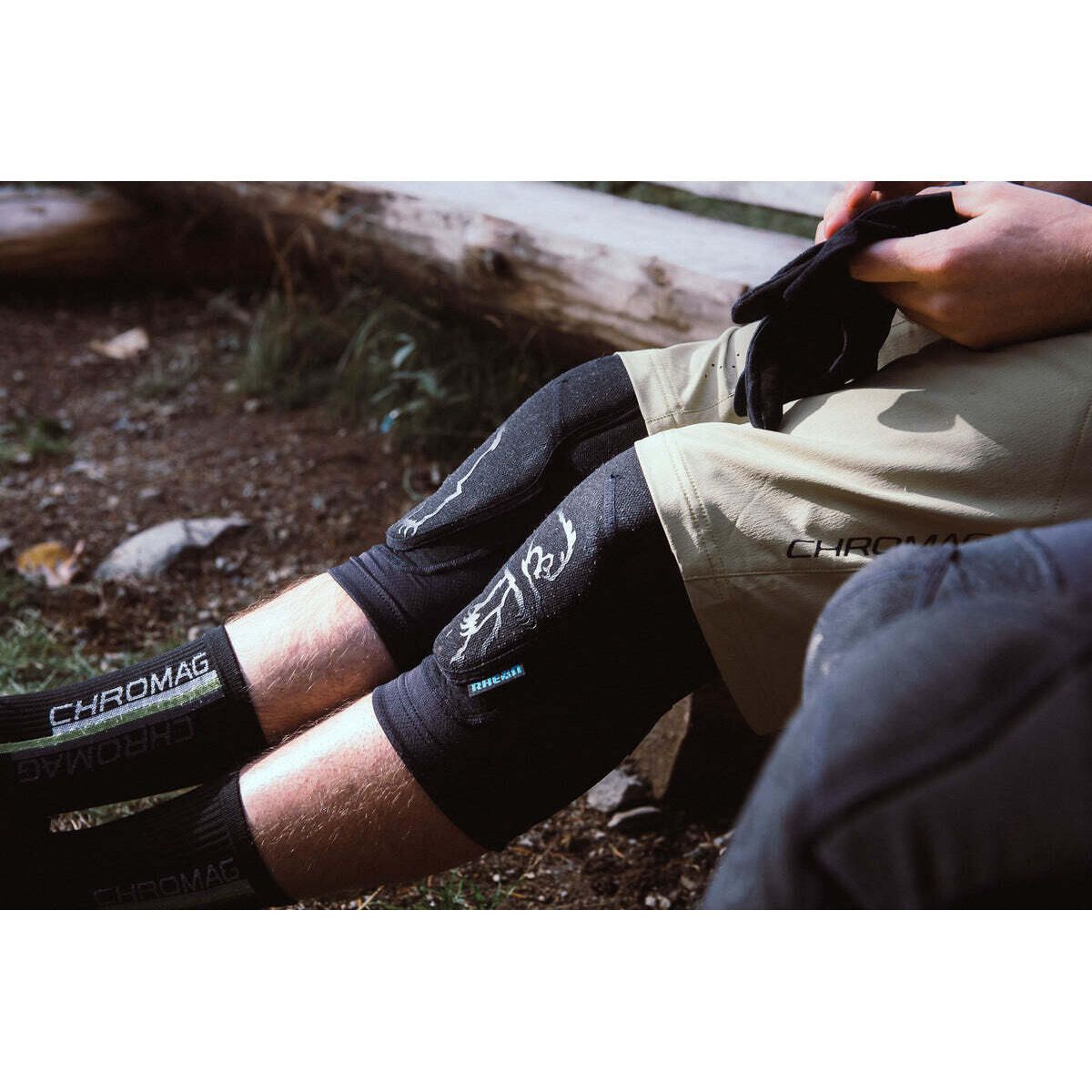 Rift Knee Guards