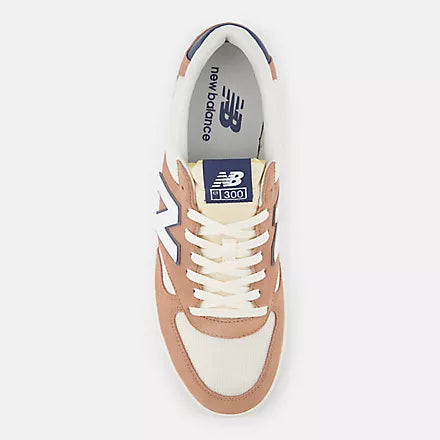 New Balance Unisex CT300 Sneakers