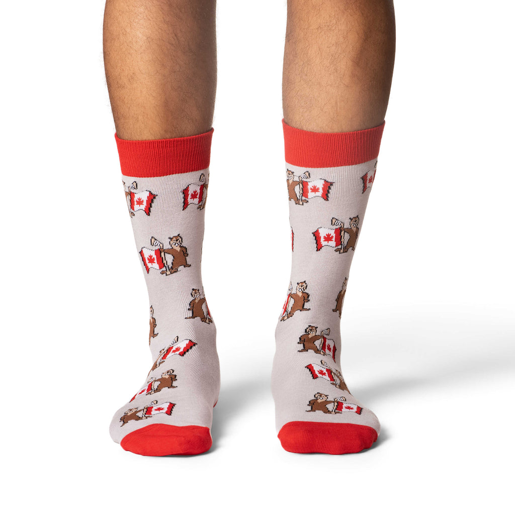 Good Luck Sock Men's Beaver Waving Canada Flag Socks