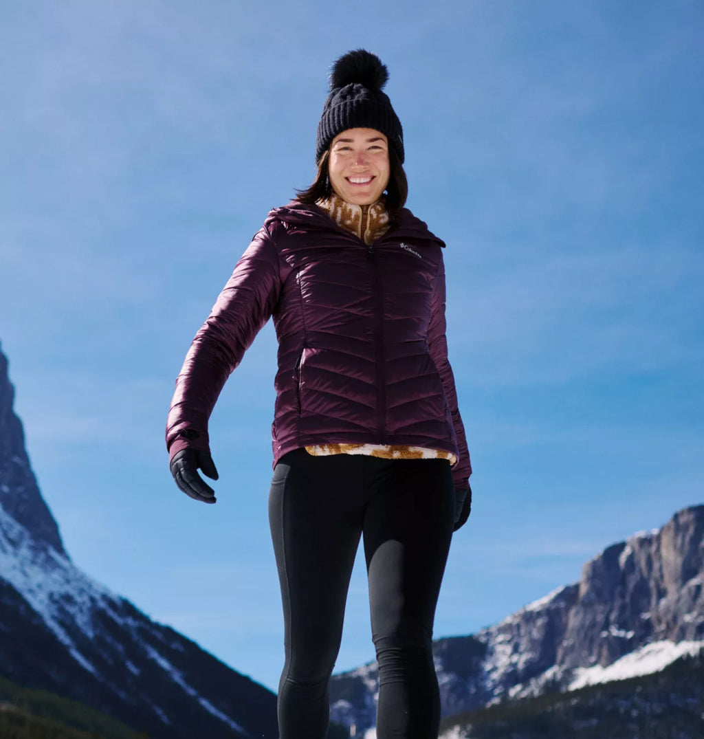 Columbia Women's Boundless Days Cable Knit Pom Beanie