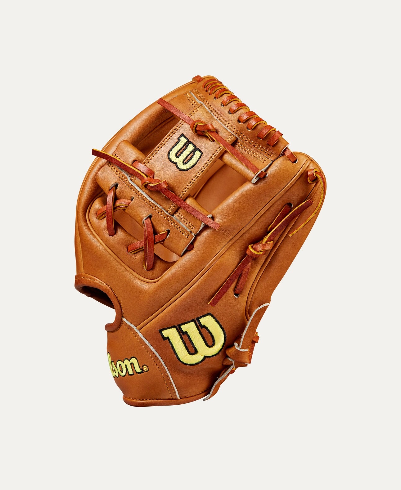 Classics Series A2000 1975 Infield Baseball Glove - 11.75”