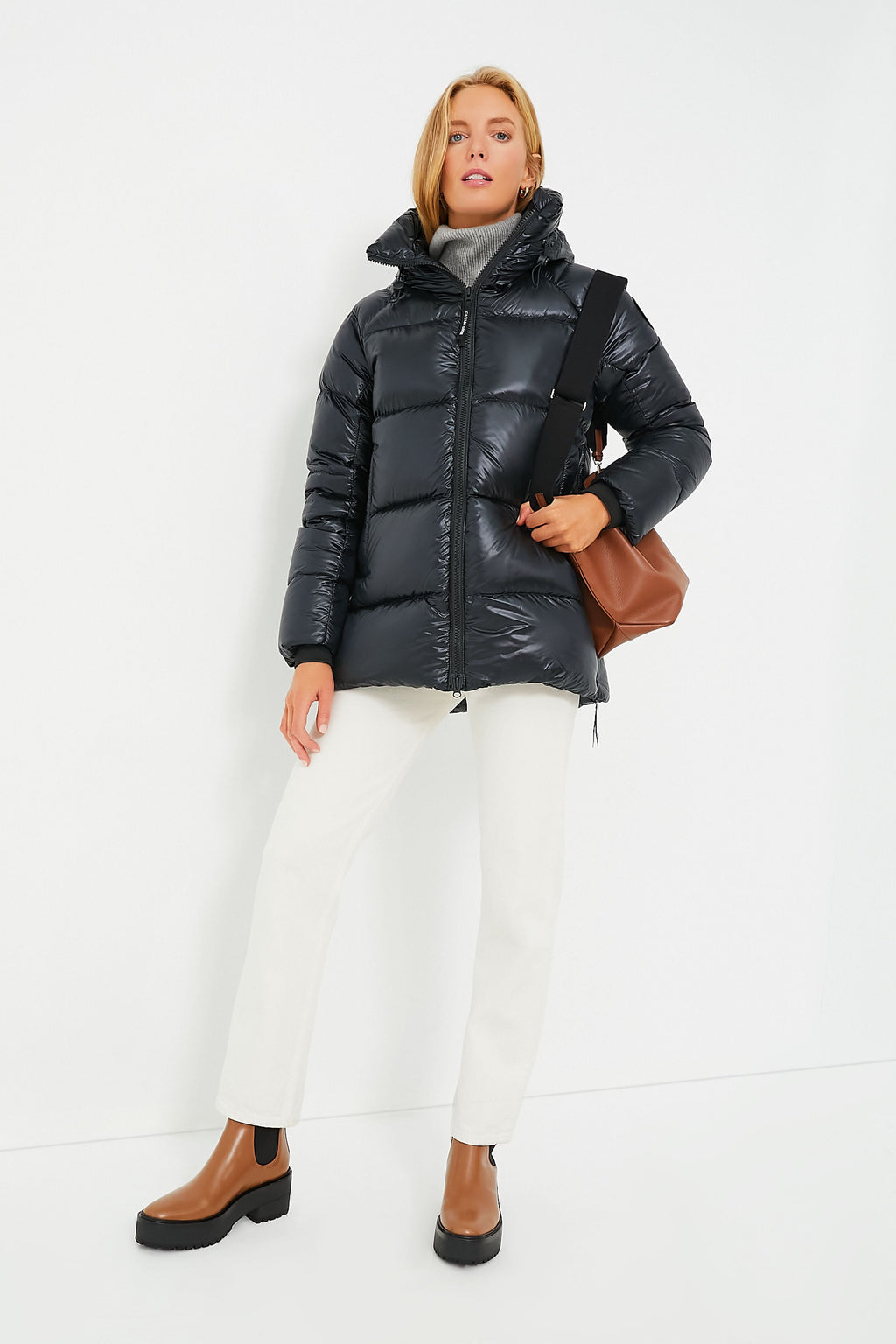 Canada Goose Women's Cypress Jacket Black Disc - front