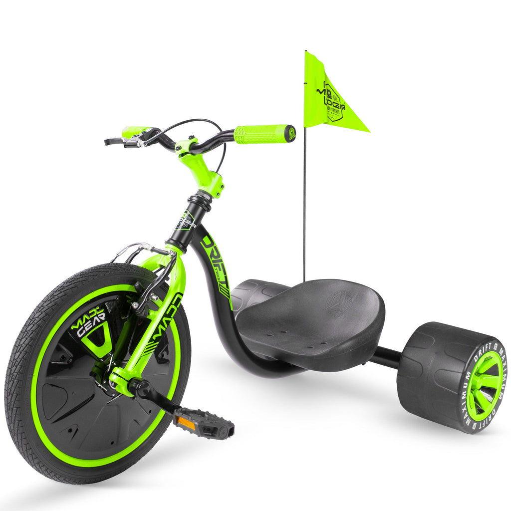 Madd Gear Drift Trike - BLACK/GREEN, front three-quarter view