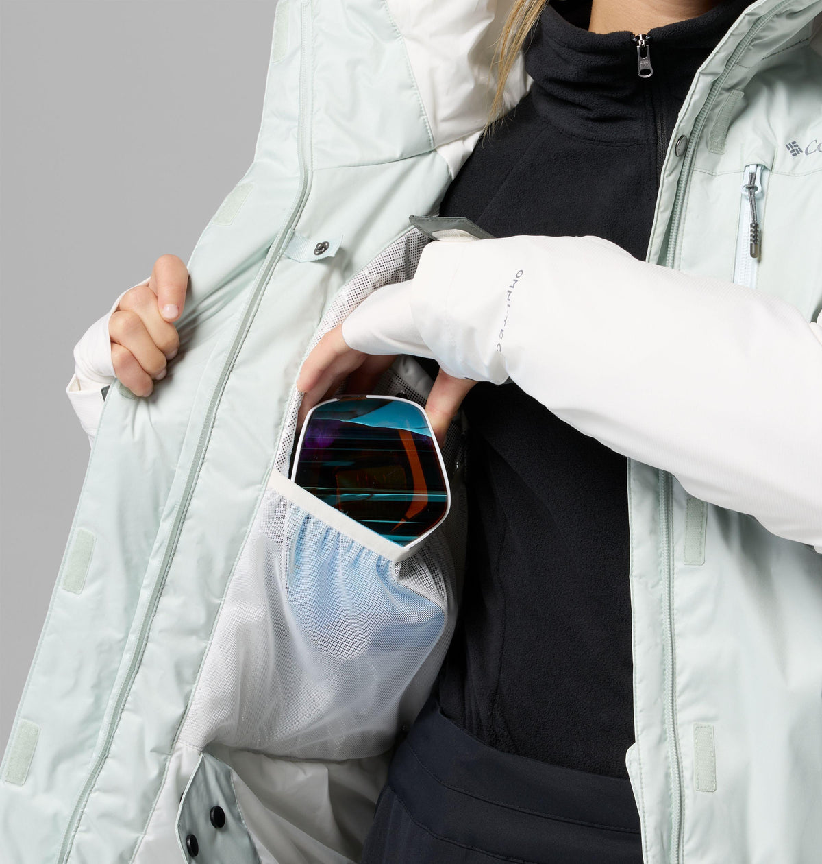Columbia Women's Snowy Summit Insulated Jacket - Tea Light/Sedona - three-quarter