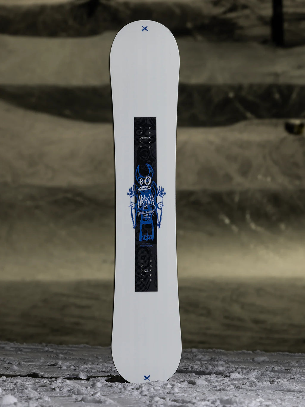Arbor Metal Machine Decon Snowboard - 2025