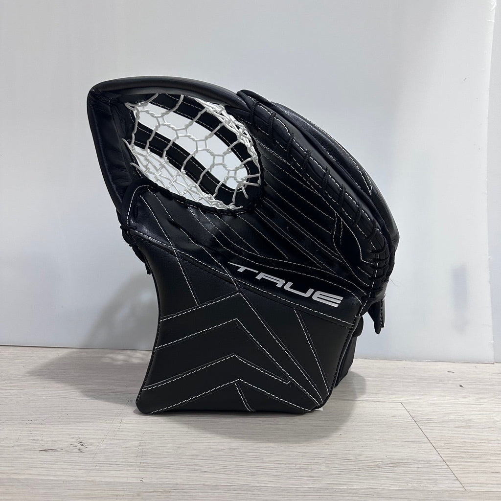 True Catalyst PX3 L87 Custom Pro Goalie Catcher - Black, front view