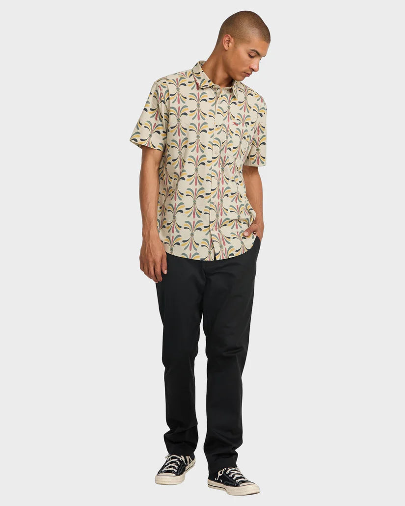 RVCA Men's La Eye Floral Shirt