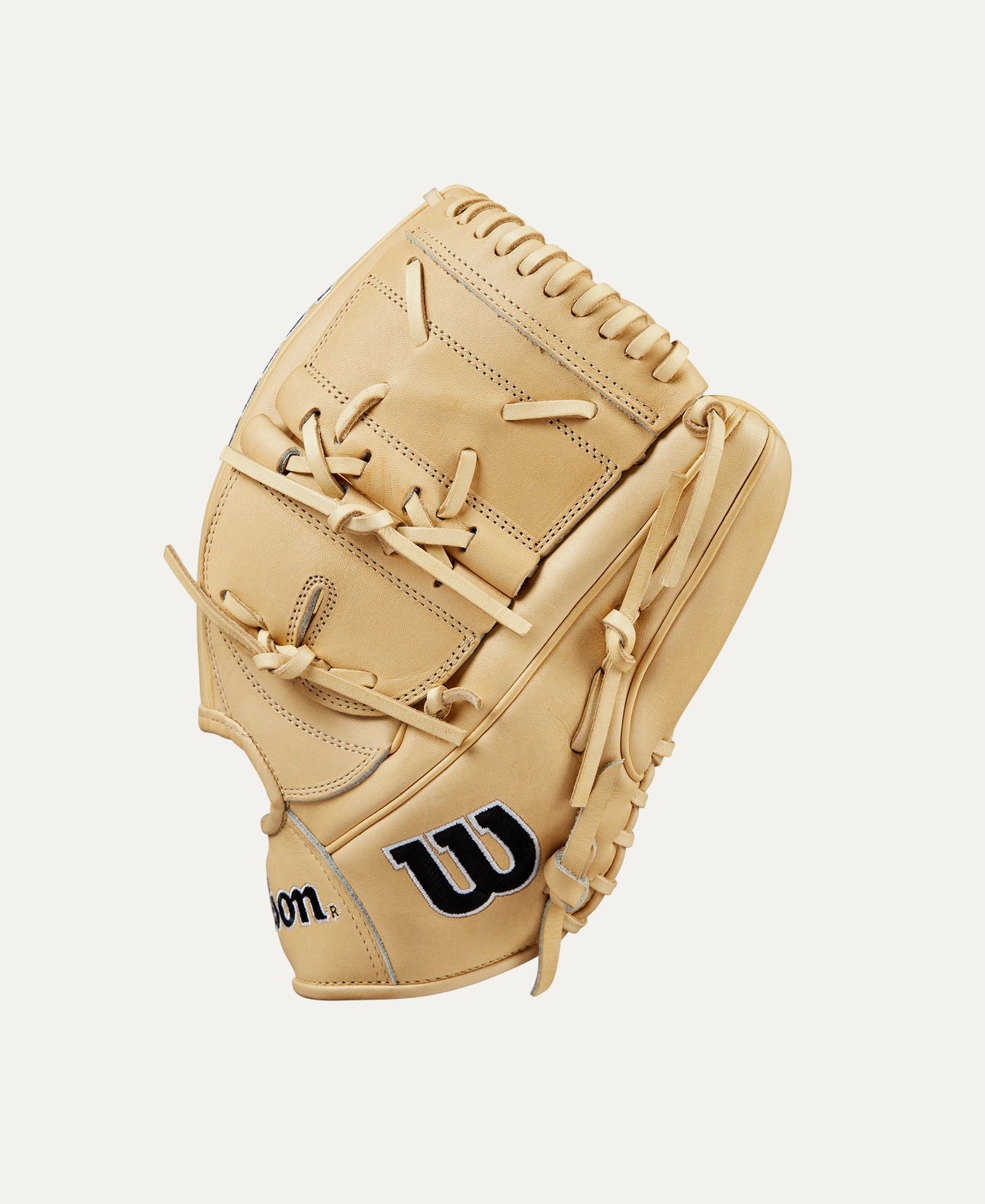 Classics Series A2000 B2 Pitcher’s Baseball Glove - 12”