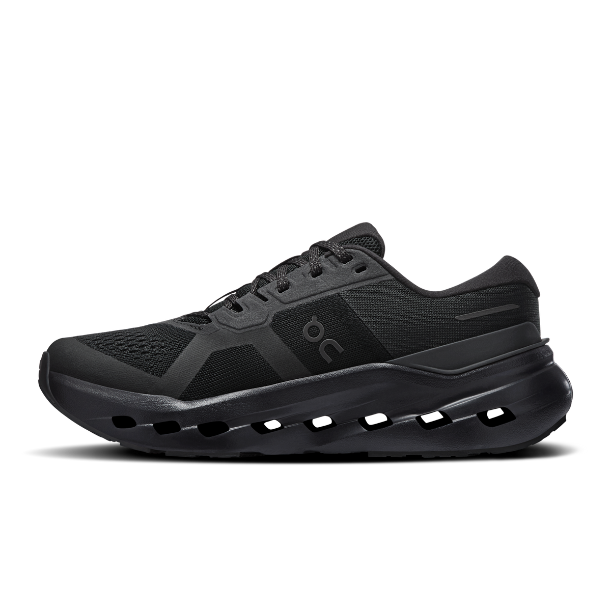 On Cloudrunner 3 Black/Black medial