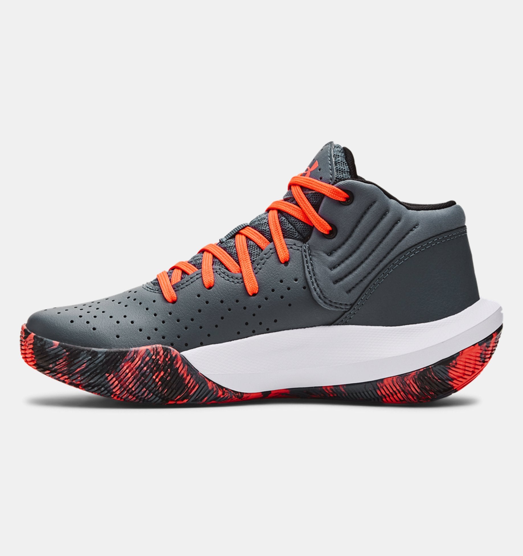 Basketball shoes under armour online