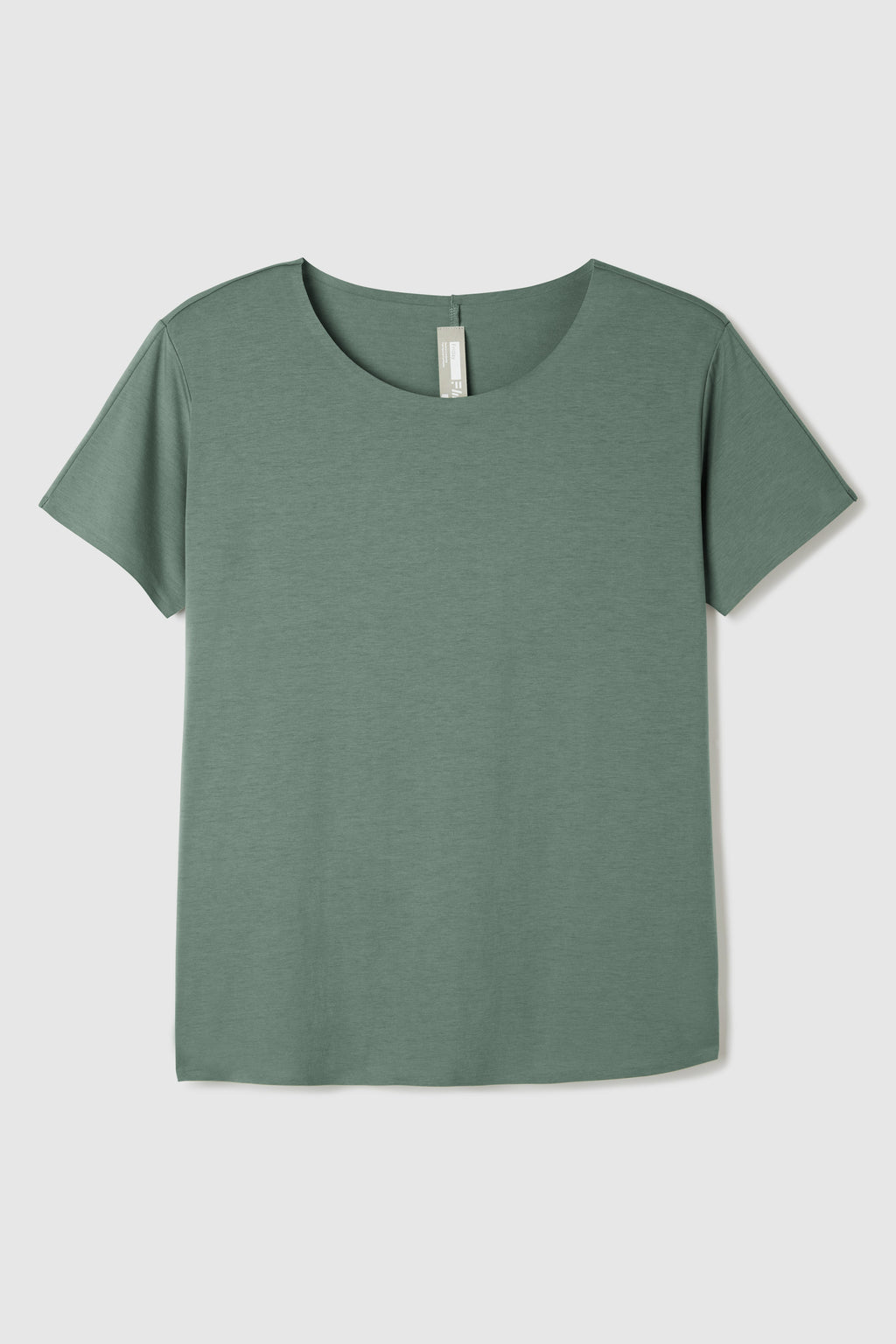FWD Friday DriRelease Minimal Tee Laurel Wreath flat