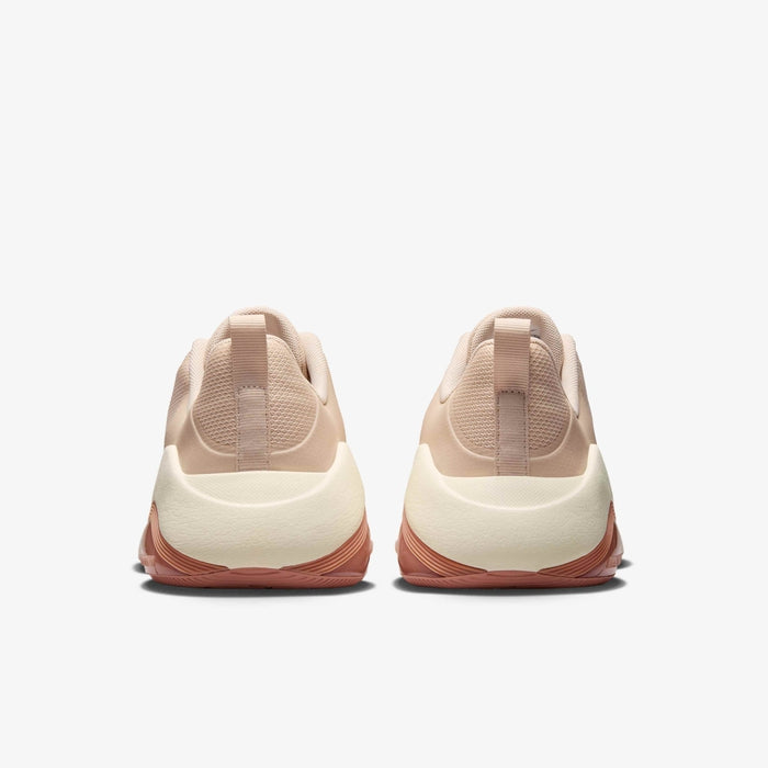 Nike Women's Bella 7 Training Shoes