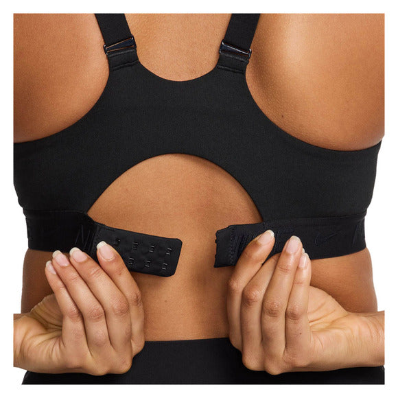 Nike Women's Dri-FIT Indy Sports Bra
