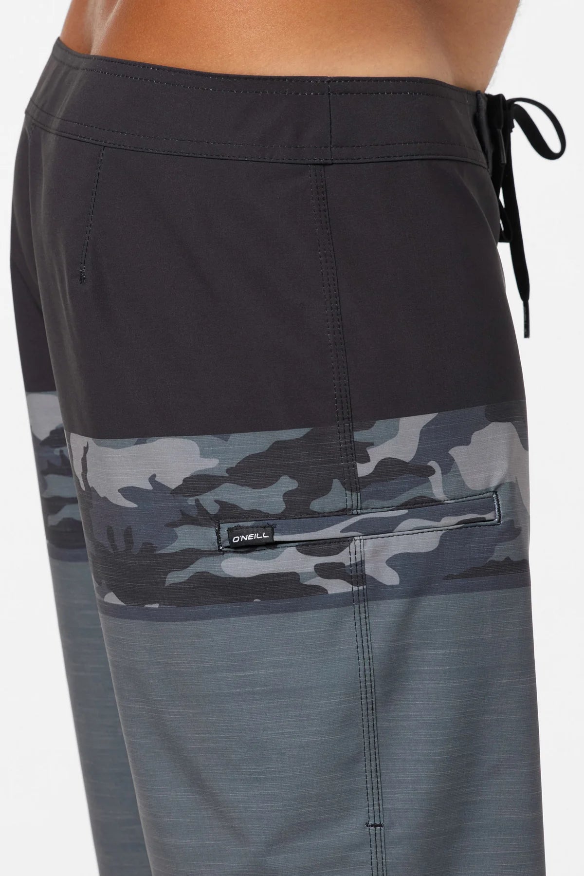 O'Neill Men's Hyperfreak Heat Block 19'' Boardshorts