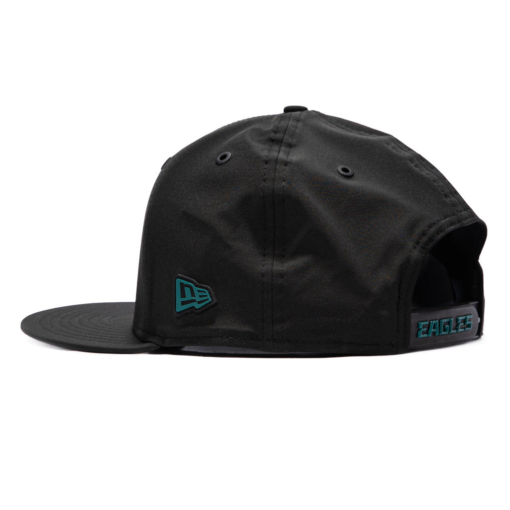 New Era Philadelphia Eagles 2026 Sideline 9FIFTY Snapback Hat - side and rear