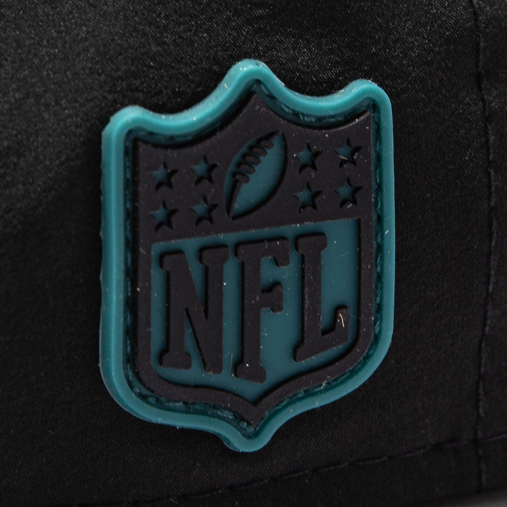 New Era Philadelphia Eagles 2026 Sideline 9FIFTY Snapback Hat - NFL shield detail