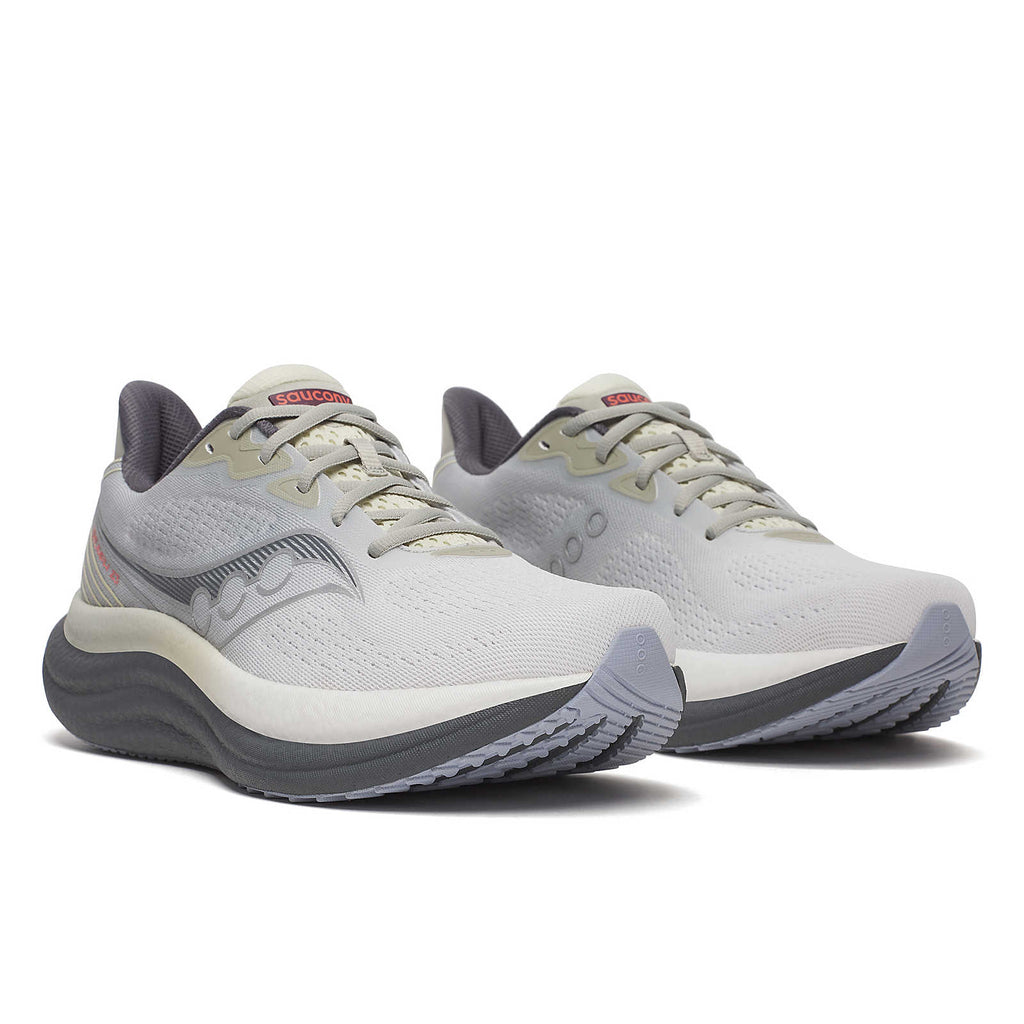 Men's Triumph 23 Running Shoes