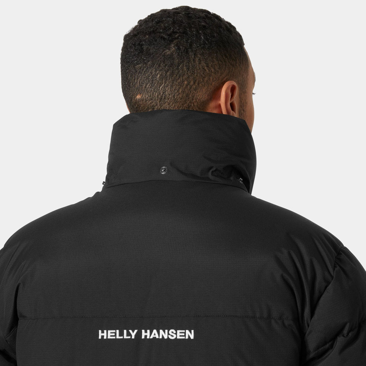 Helly Hansen Men's Vardo Parka, Black, collar and logo detail