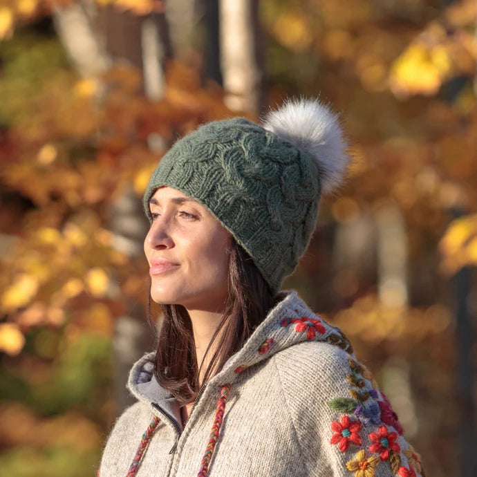 Lost Horizons Women's Haven Beanie