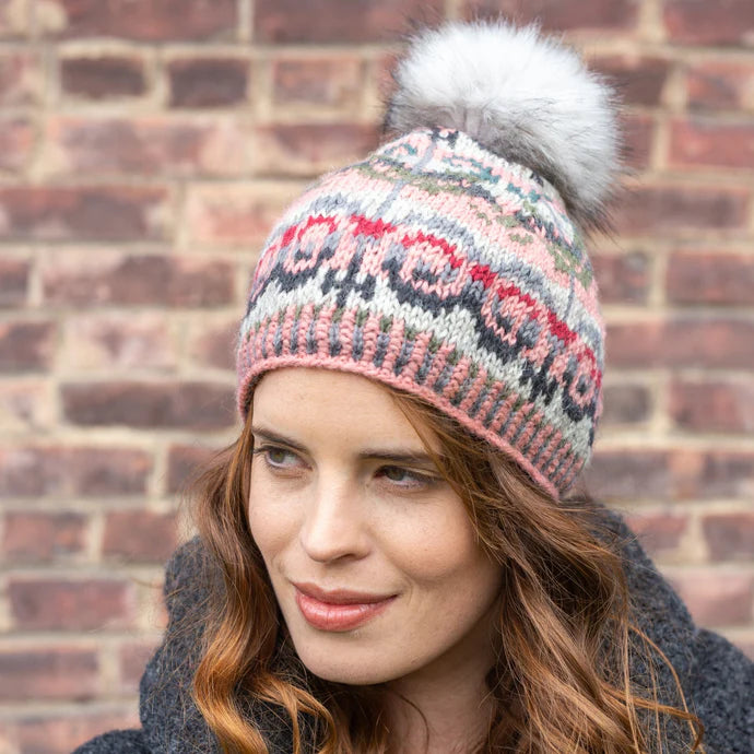 Lost Horizons Women's Natalia Beanie