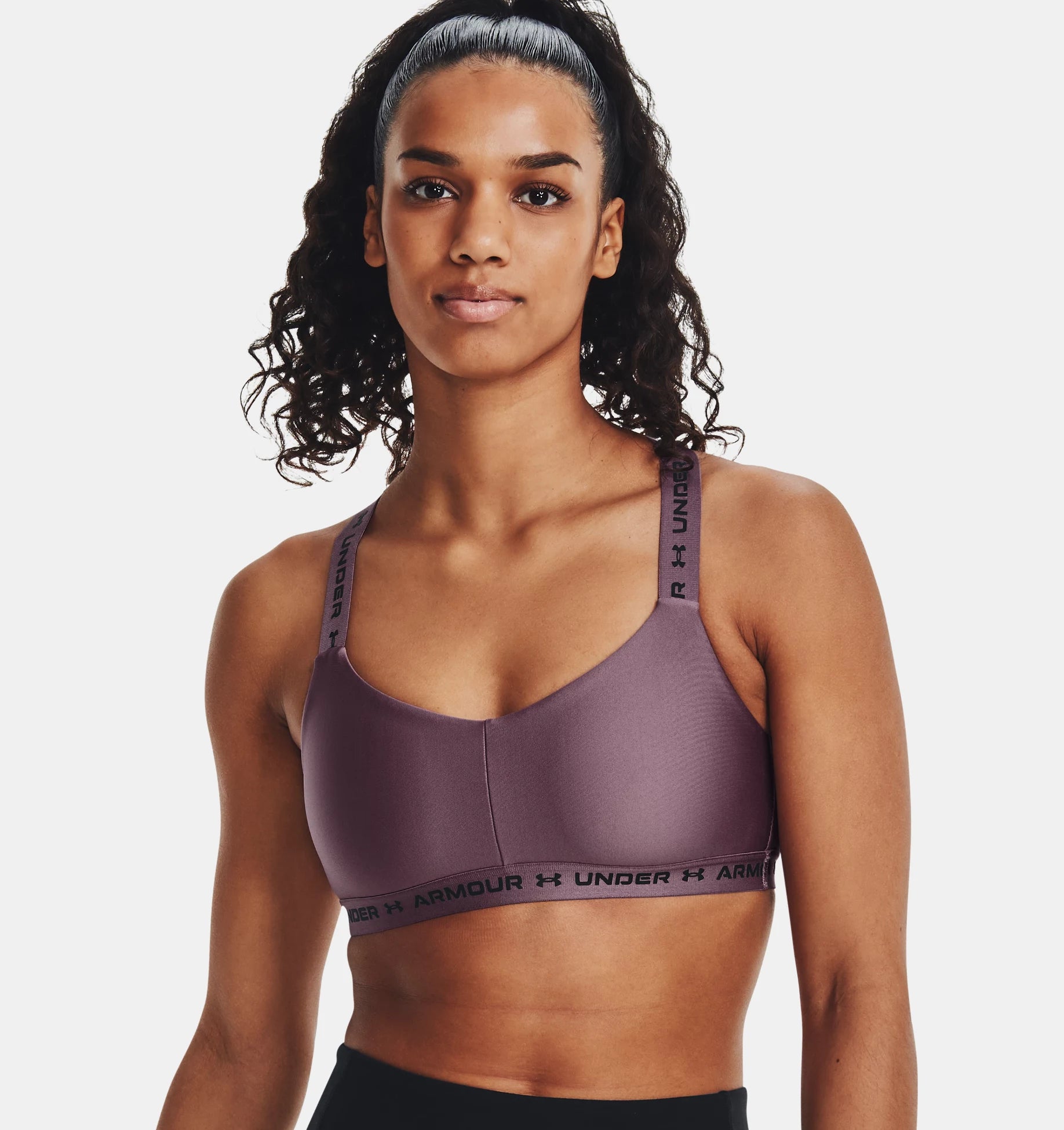 Under Armour womens Crossback Low-impact Sports Bra , White (100)/Black ,  X-Small : : Clothing, Shoes & Accessories