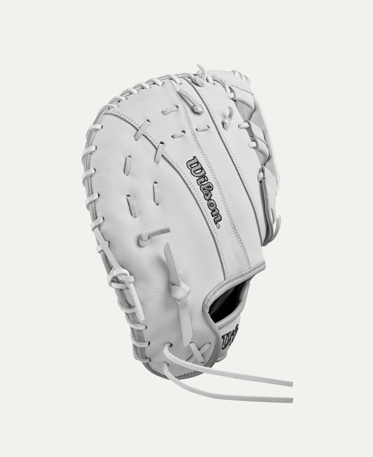 Wilson 2024-2025 A1000 CM33 Fastpitch Softball Catcher’s Mitt - 33”