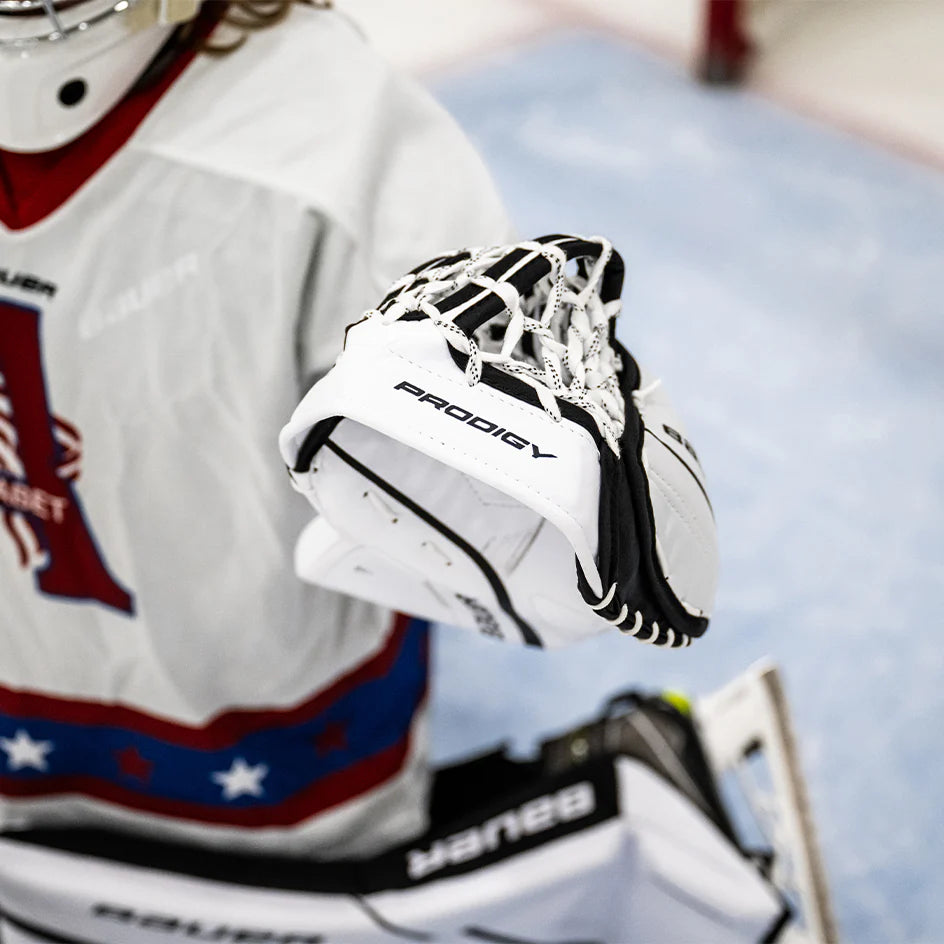 Bauer Youth Prodigy Goalie Catcher Glove - 2024