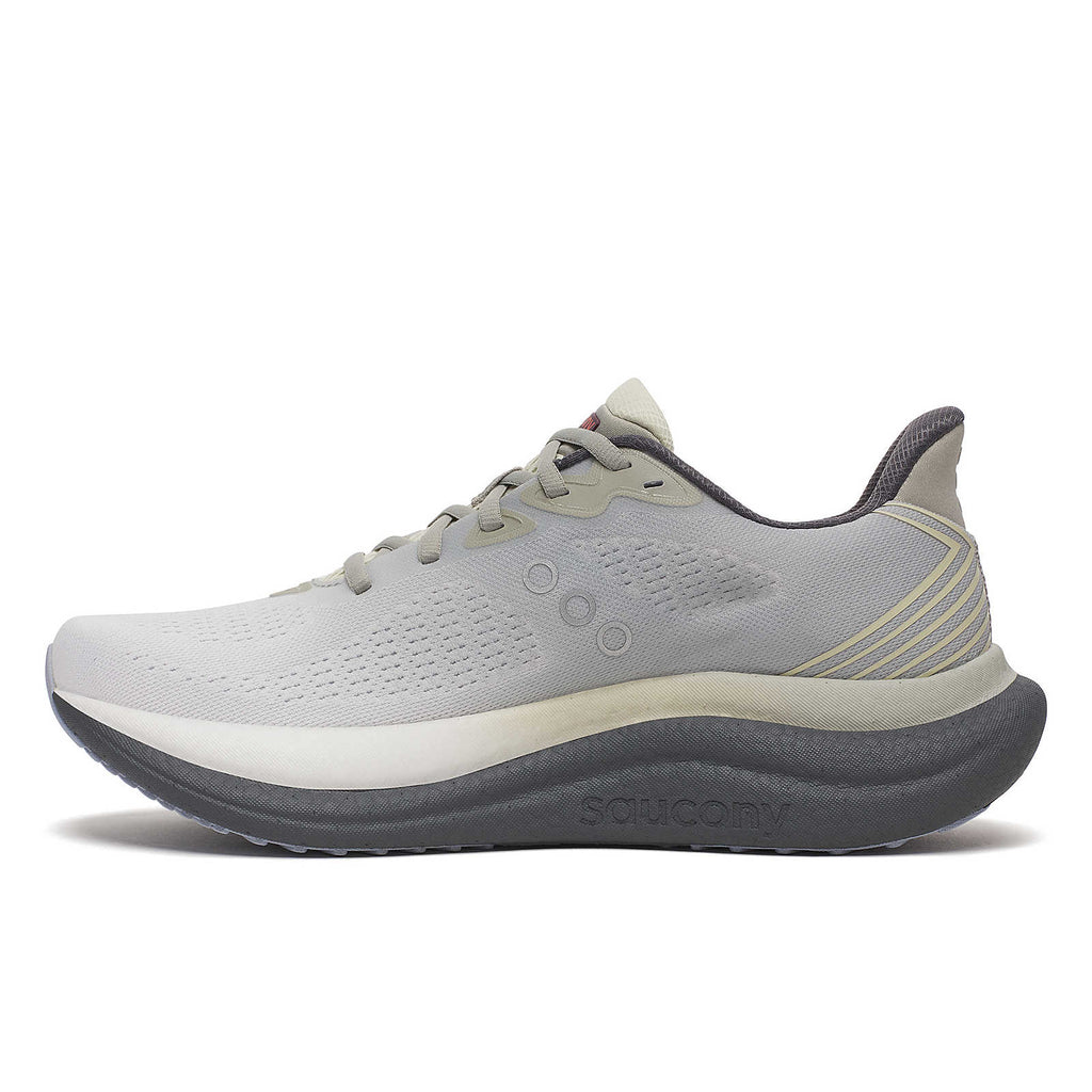 Men's Triumph 23 Running Shoes