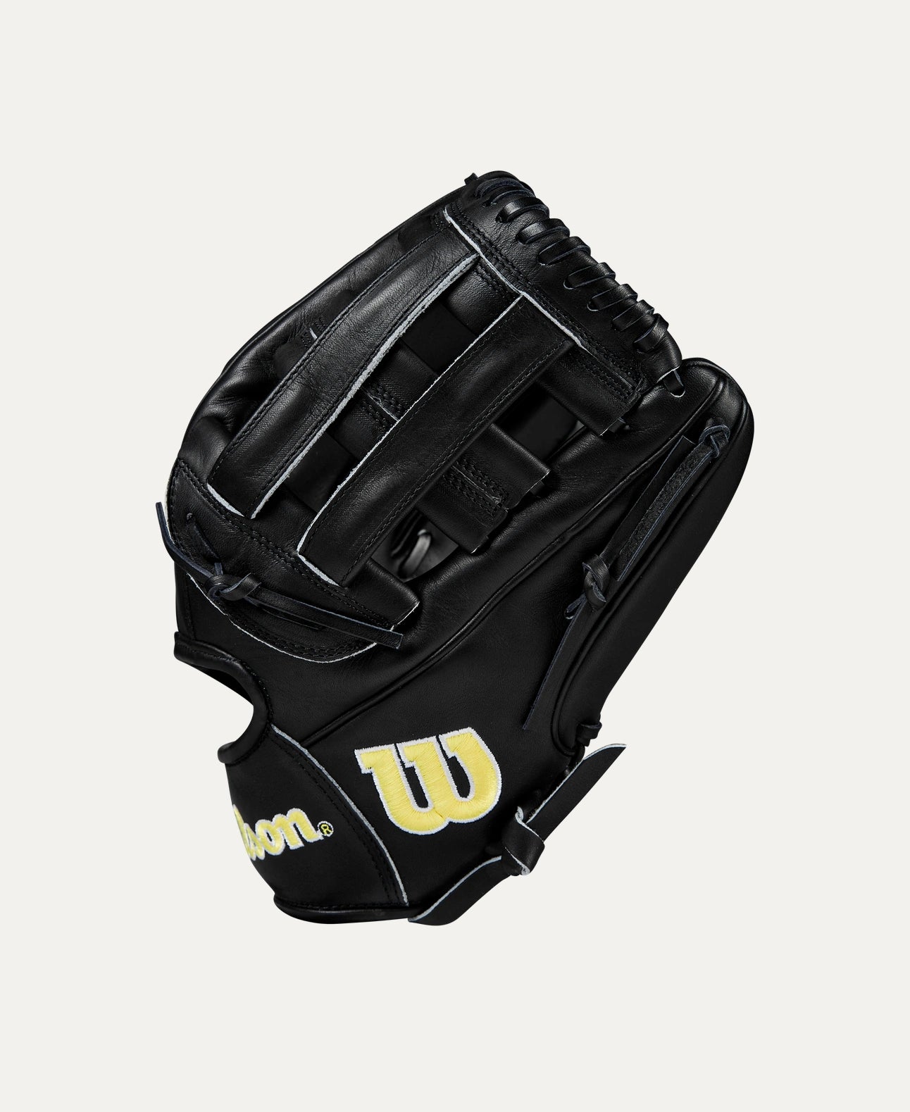 Classics Series A2000 DW5 Infield Baseball Glove - 12”