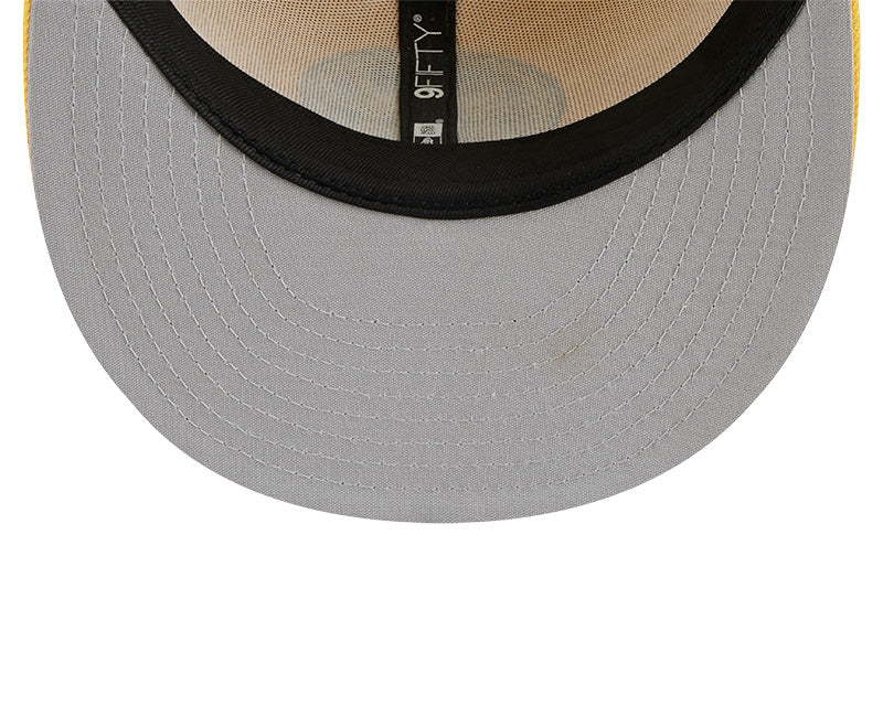 New Era Chicago Sky WNBA 9FIFTY Trucker Hat