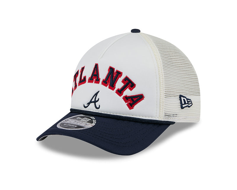 Atlanta Braves Chrome Arch 9FORTY M-Crown A-Frame Trucker Hat