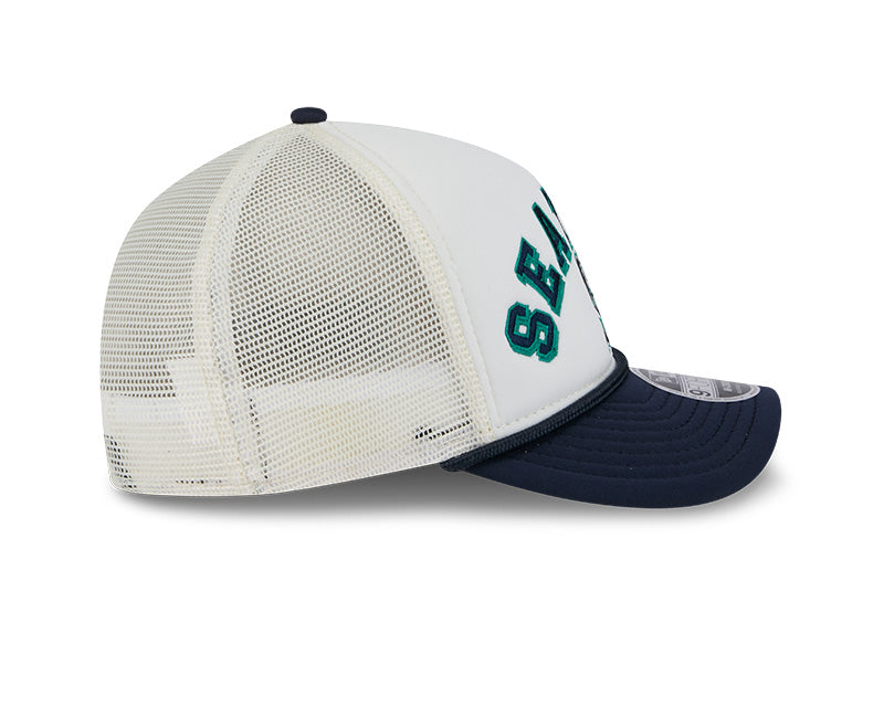 Seattle Mariners Chrome Arch 9FORTY M-Crown A-Frame Trucker Hat