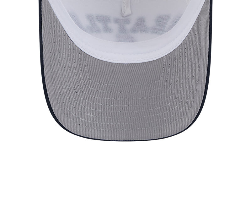 Seattle Mariners Chrome Arch 9FORTY M-Crown A-Frame Trucker Hat