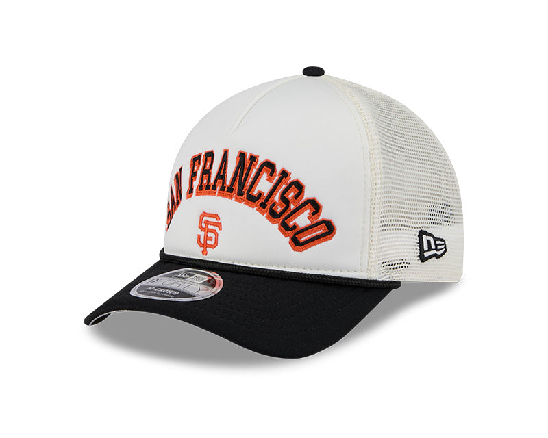 San Francisco Giants Chrome Arch 9FORTY M-Crown A-Frame Trucker Hat