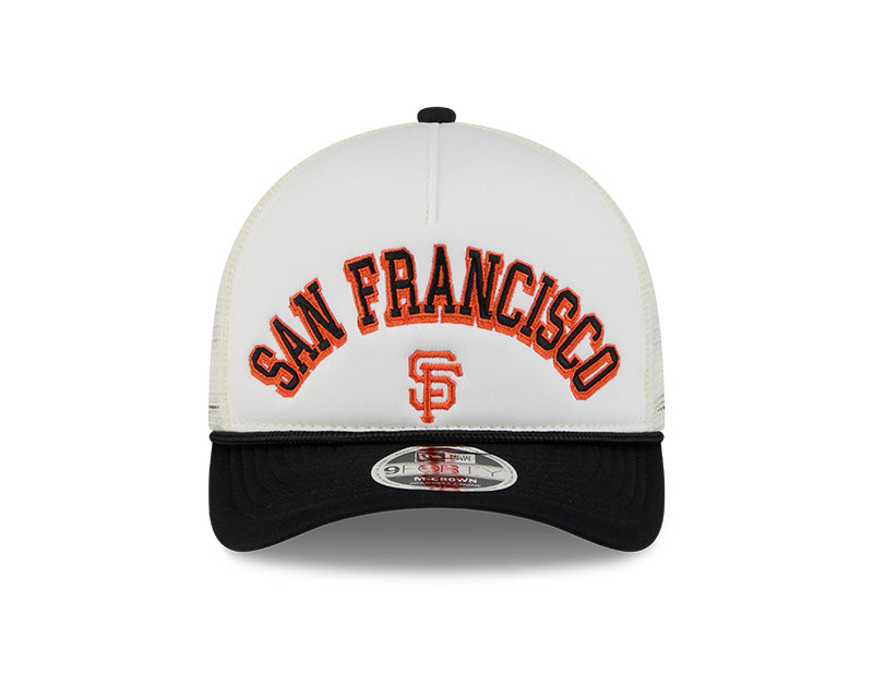 San Francisco Giants Chrome Arch 9FORTY M-Crown A-Frame Trucker Hat