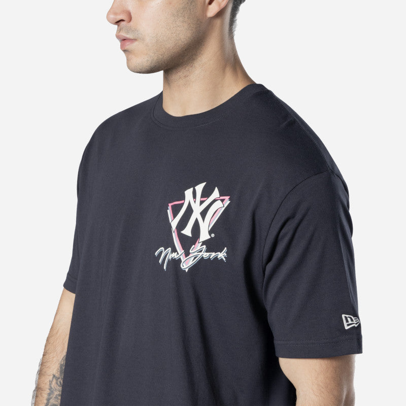 New York Yankees Trend Glow Logo T-Shirt