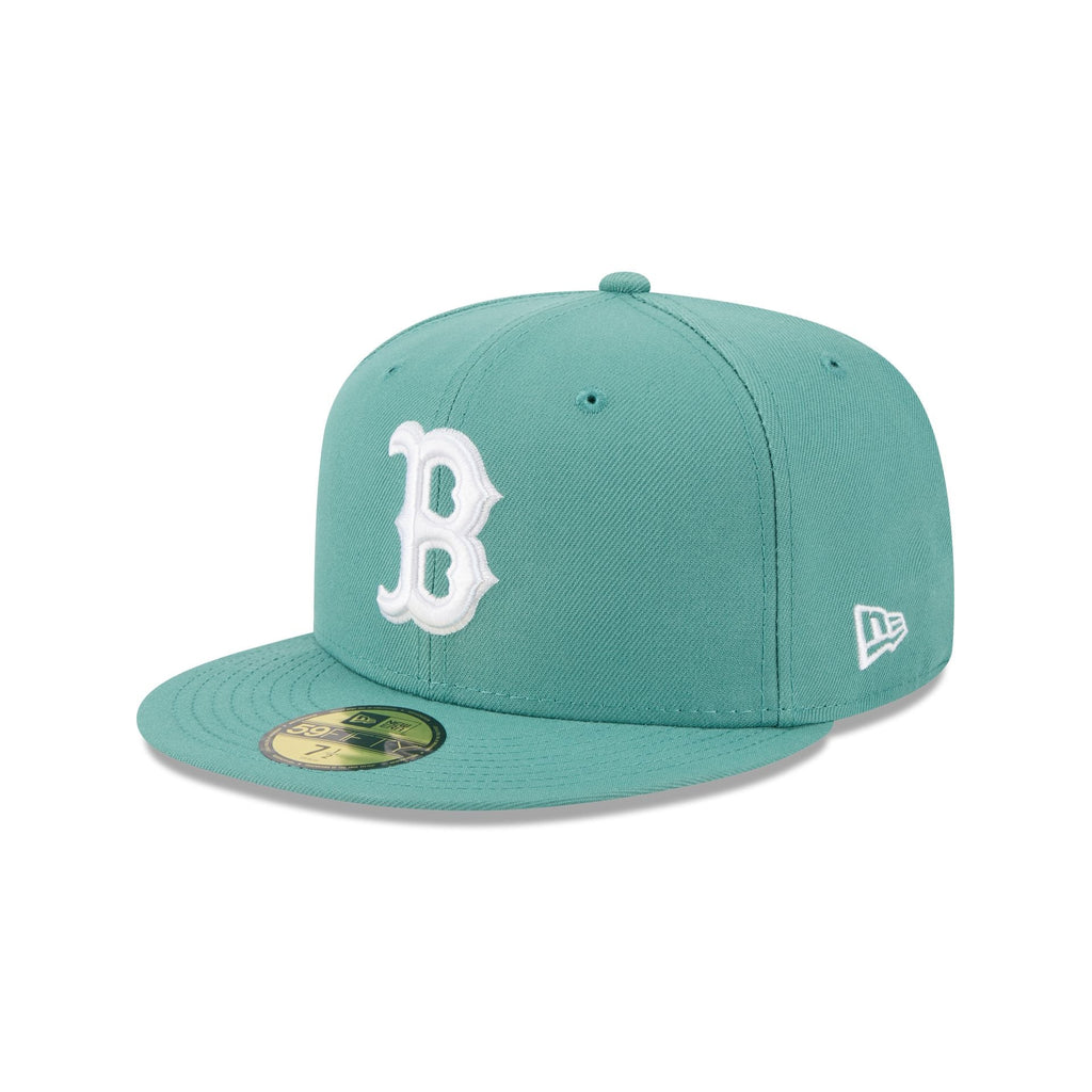 New Era Boston Red Sox 2026 City Connect 59FIFTY Fitted Hat - three-quarter left