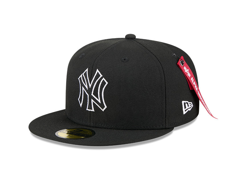 New Era New York Yankees Alpha Industries Black 59FIFTY Fitted Hat
