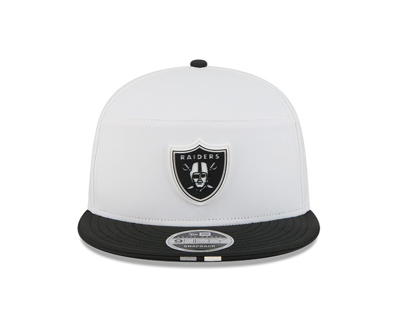 New Era Las Vegas Raiders 2025 Training Split Panel 9FIFTY Snapback Hat