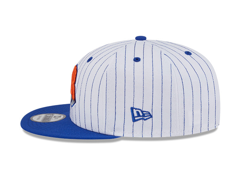New Era New York Knicks Deceptor Pinstripe 9FIFTY Snapback Hat