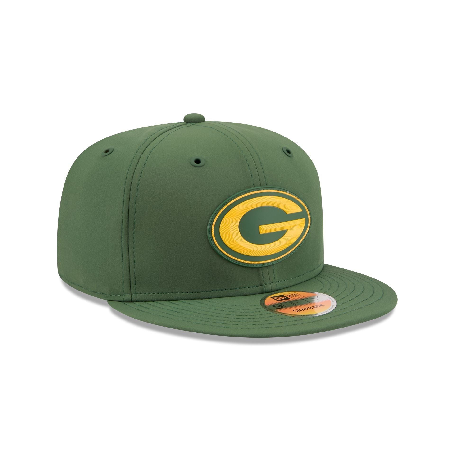New Era Green Bay Packers 2026 Sideline 9FIFTY Snapback Hat - three-quarter right