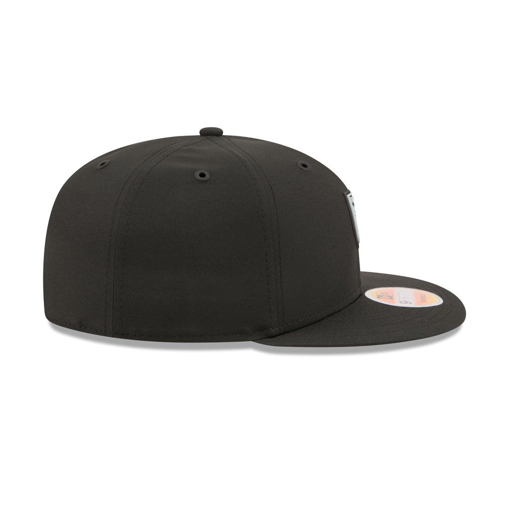 New Era Las Vegas Raiders 2026 Sideline 9FIFTY Snapback Hat - right side